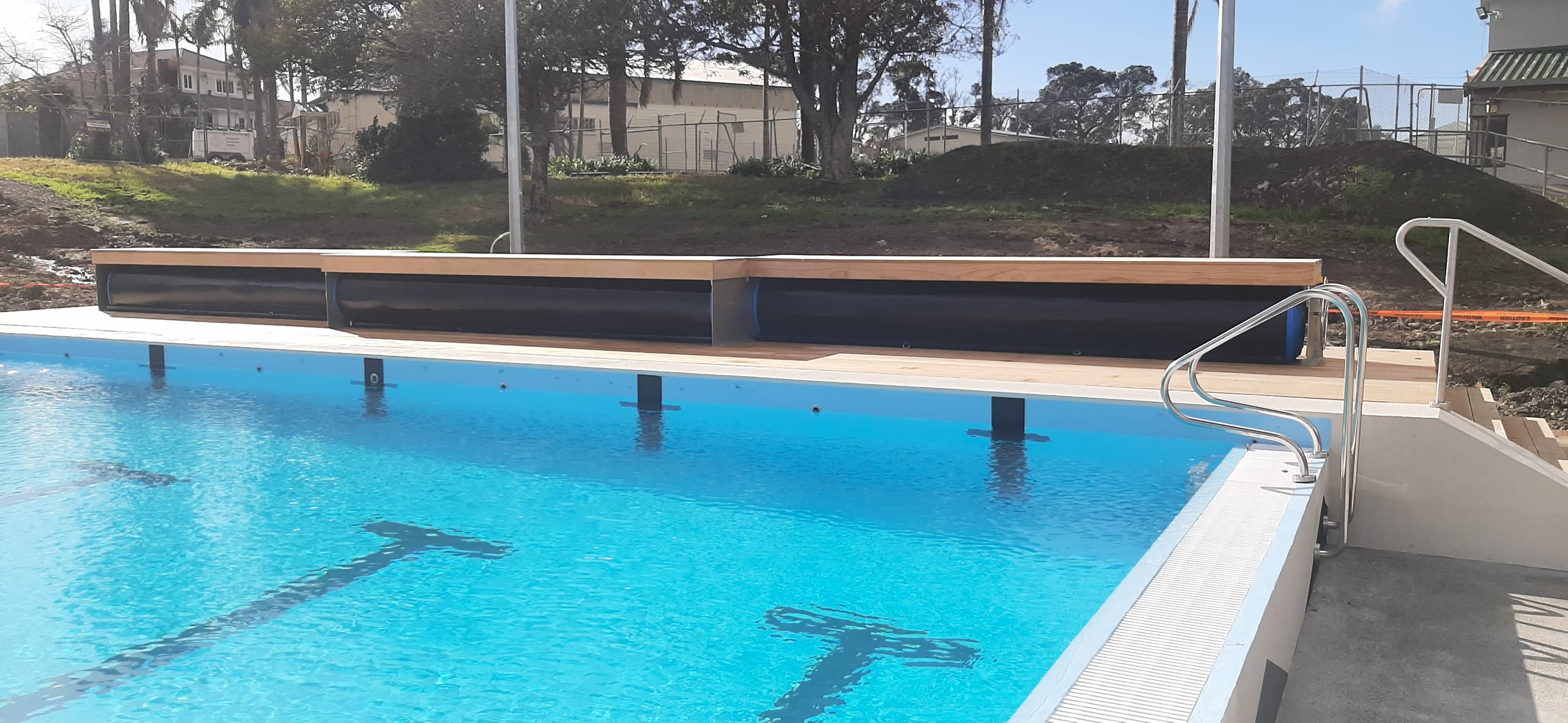 POOL COVER UNDERSEAT REELS - MANUAL