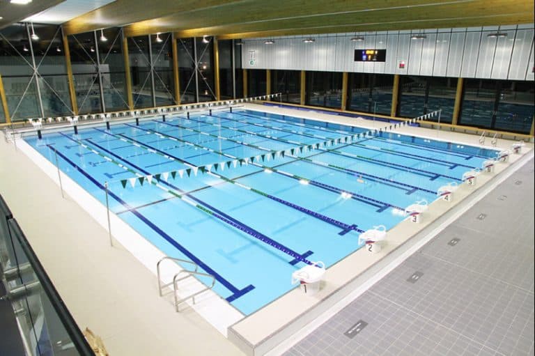 POOL COVER UNDERSEAT REELS - AUTO